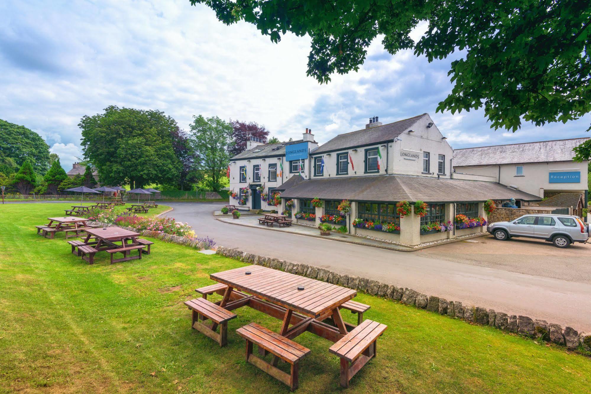 Longlands Inn & Cottages Carnforth Ngoại thất bức ảnh The Old Drum Inn